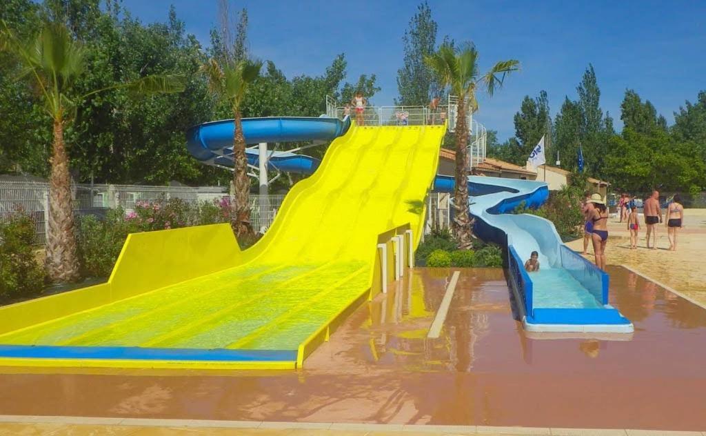Camping La Carabasse Vias Buitenkant foto